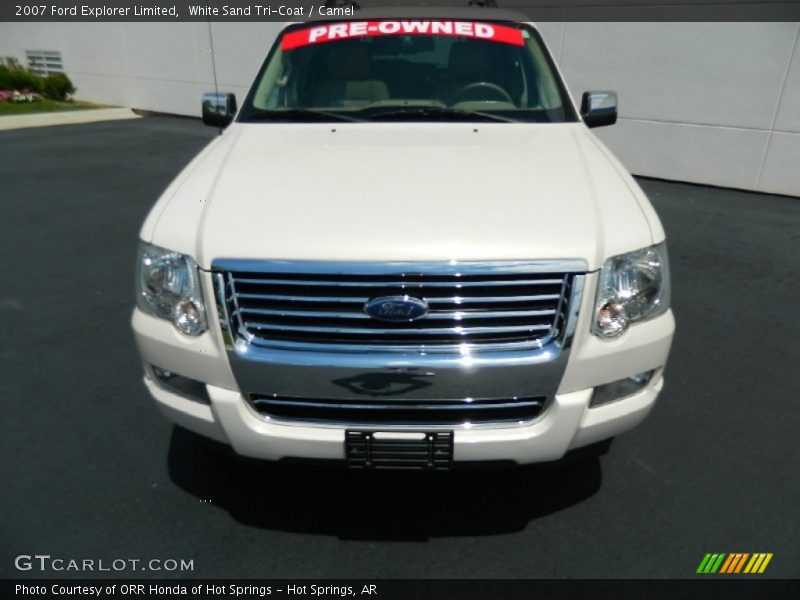 White Sand Tri-Coat / Camel 2007 Ford Explorer Limited
