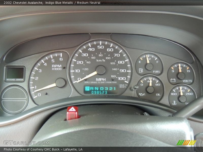 Indigo Blue Metallic / Medium Neutral 2002 Chevrolet Avalanche