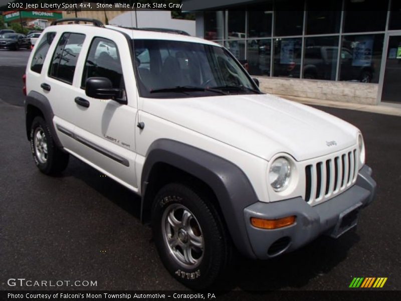 Stone White / Dark Slate Gray 2002 Jeep Liberty Sport 4x4