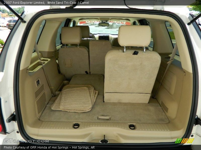 White Sand Tri-Coat / Camel 2007 Ford Explorer Limited