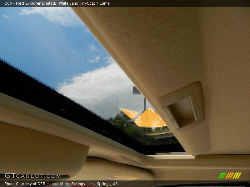 White Sand Tri-Coat / Camel 2007 Ford Explorer Limited