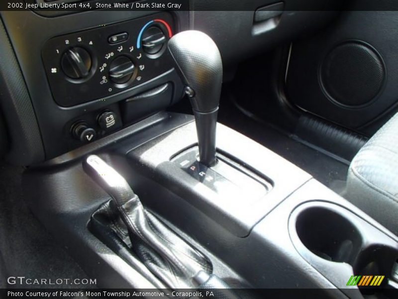 Stone White / Dark Slate Gray 2002 Jeep Liberty Sport 4x4