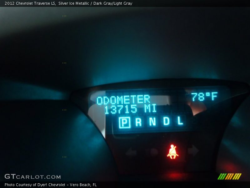 Silver Ice Metallic / Dark Gray/Light Gray 2012 Chevrolet Traverse LS