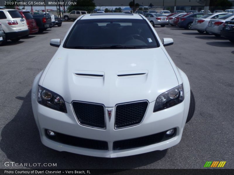  2009 G8 Sedan White Hot