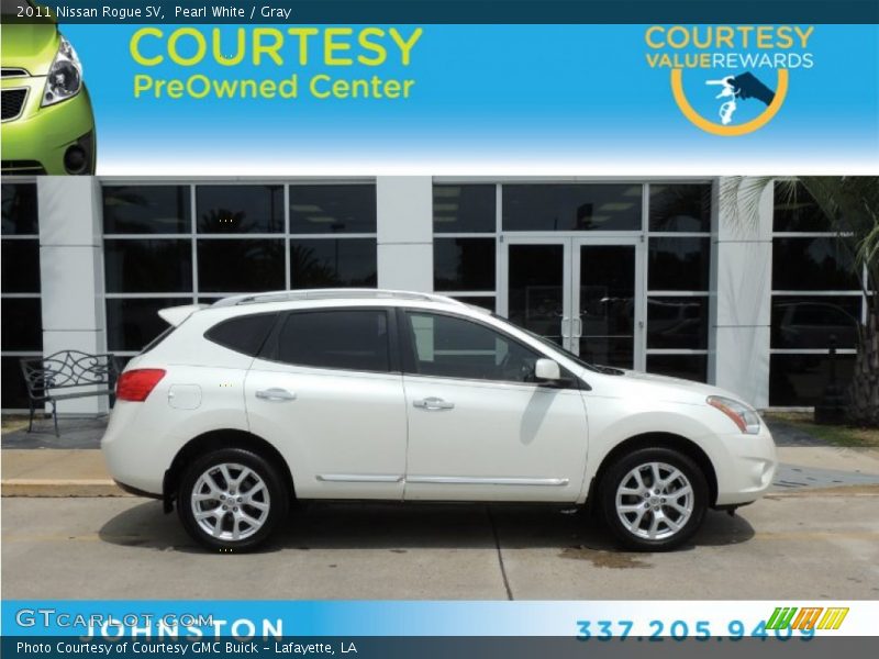Pearl White / Gray 2011 Nissan Rogue SV