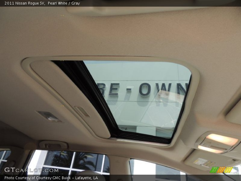 Pearl White / Gray 2011 Nissan Rogue SV