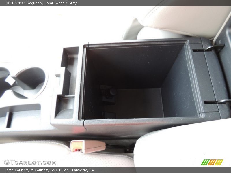 Pearl White / Gray 2011 Nissan Rogue SV
