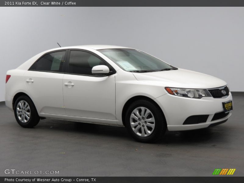 Clear White / Coffee 2011 Kia Forte EX