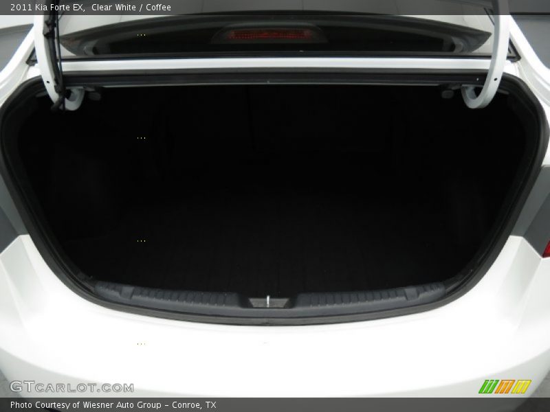 Clear White / Coffee 2011 Kia Forte EX