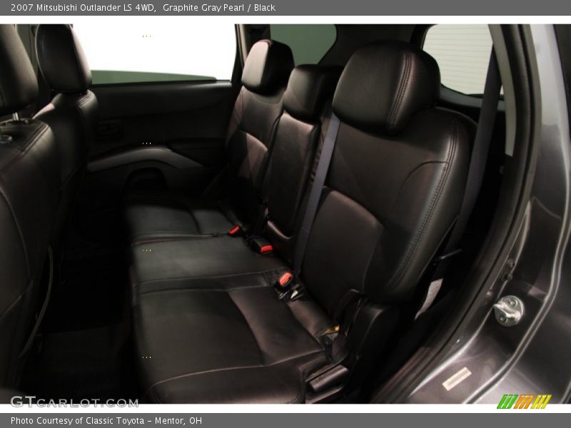 Graphite Gray Pearl / Black 2007 Mitsubishi Outlander LS 4WD