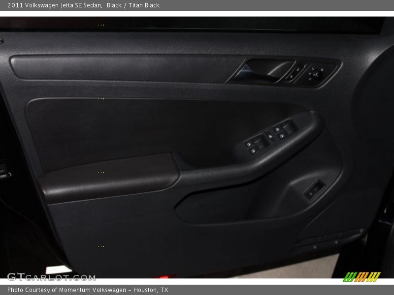 Black / Titan Black 2011 Volkswagen Jetta SE Sedan