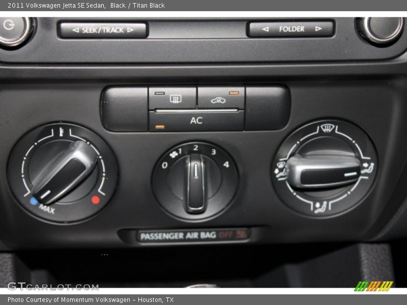 Black / Titan Black 2011 Volkswagen Jetta SE Sedan