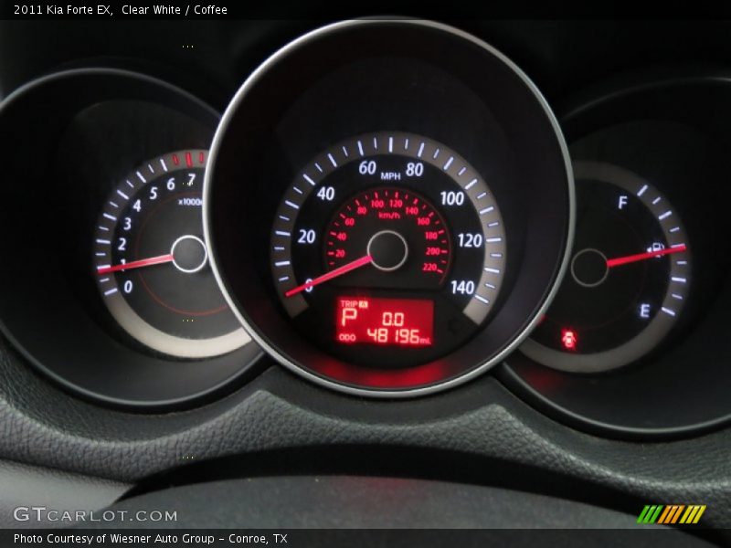 Clear White / Coffee 2011 Kia Forte EX