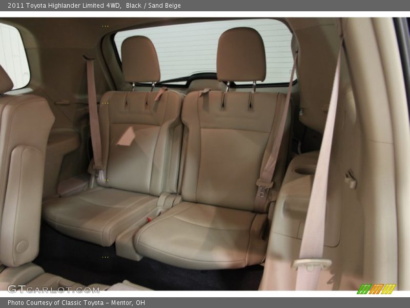 Black / Sand Beige 2011 Toyota Highlander Limited 4WD