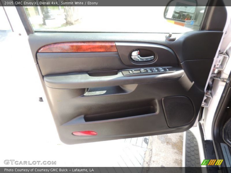 Summit White / Ebony 2005 GMC Envoy XL Denali 4x4