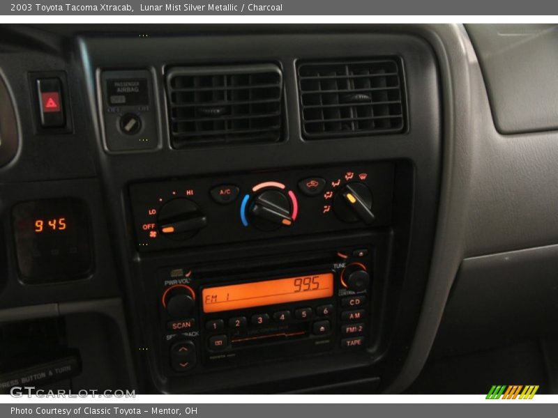 Lunar Mist Silver Metallic / Charcoal 2003 Toyota Tacoma Xtracab