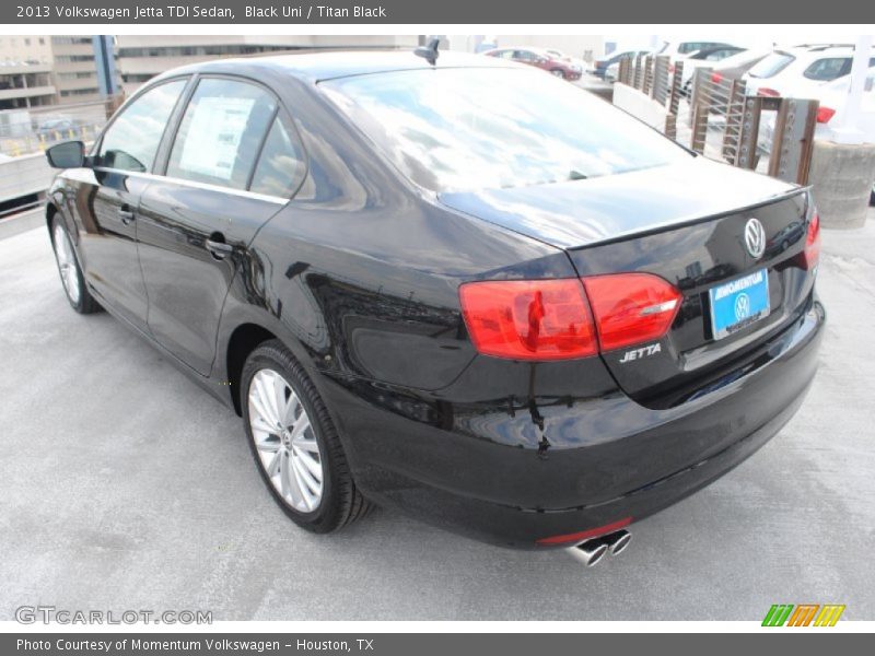 Black Uni / Titan Black 2013 Volkswagen Jetta TDI Sedan
