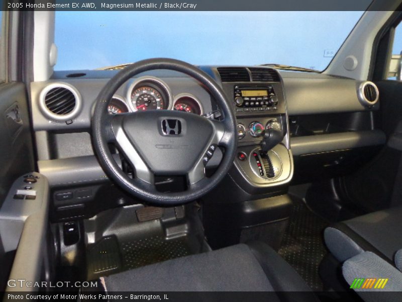 Magnesium Metallic / Black/Gray 2005 Honda Element EX AWD