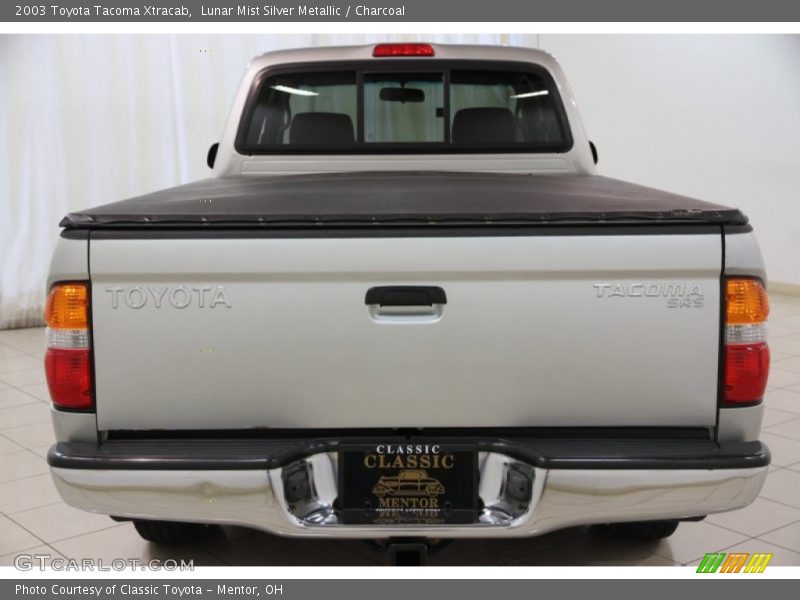 Lunar Mist Silver Metallic / Charcoal 2003 Toyota Tacoma Xtracab