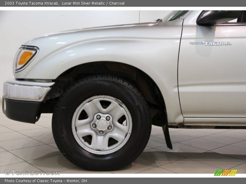 Lunar Mist Silver Metallic / Charcoal 2003 Toyota Tacoma Xtracab