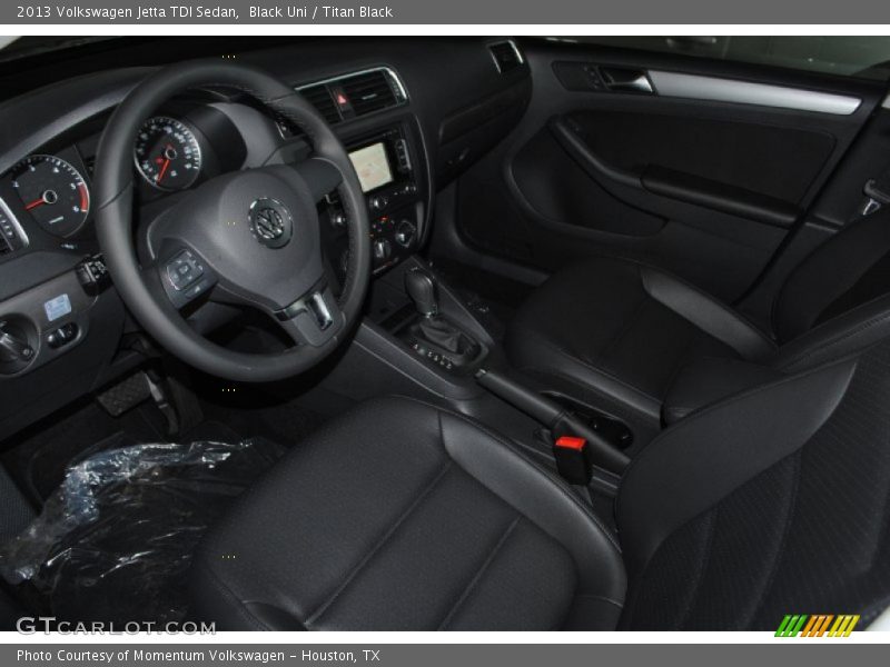 Black Uni / Titan Black 2013 Volkswagen Jetta TDI Sedan