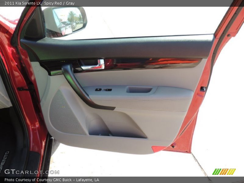 Spicy Red / Gray 2011 Kia Sorento LX