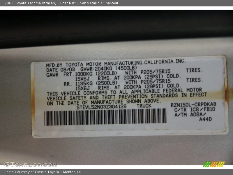 Lunar Mist Silver Metallic / Charcoal 2003 Toyota Tacoma Xtracab