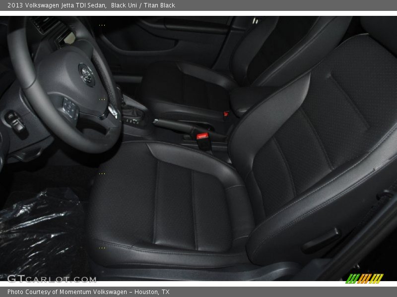 Black Uni / Titan Black 2013 Volkswagen Jetta TDI Sedan
