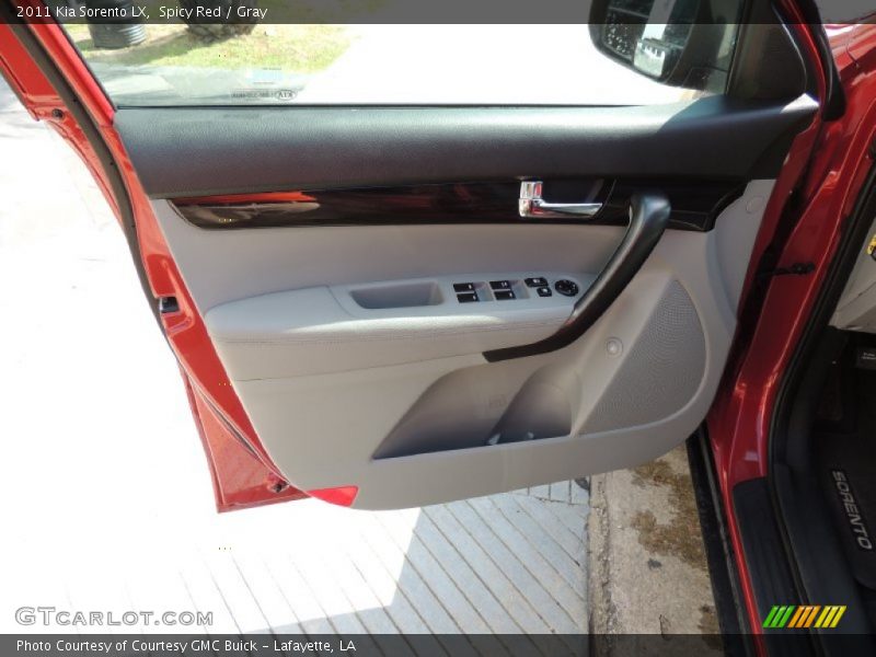 Spicy Red / Gray 2011 Kia Sorento LX