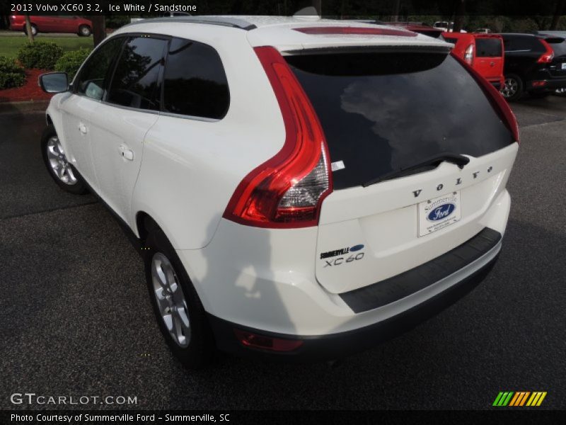Ice White / Sandstone 2013 Volvo XC60 3.2