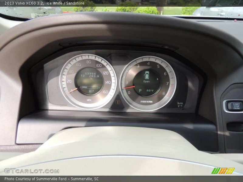 Ice White / Sandstone 2013 Volvo XC60 3.2