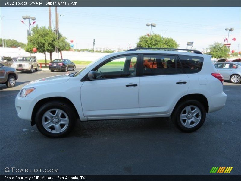 Super White / Ash 2012 Toyota RAV4 I4