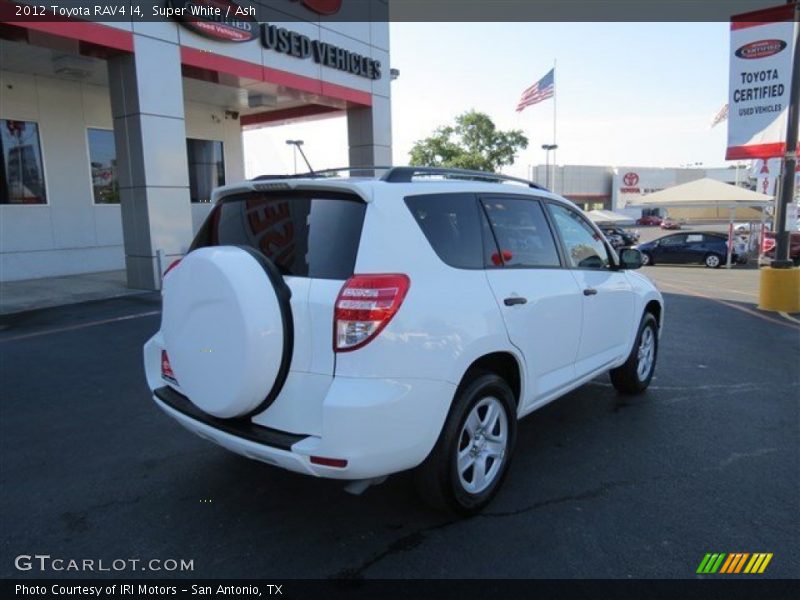 Super White / Ash 2012 Toyota RAV4 I4