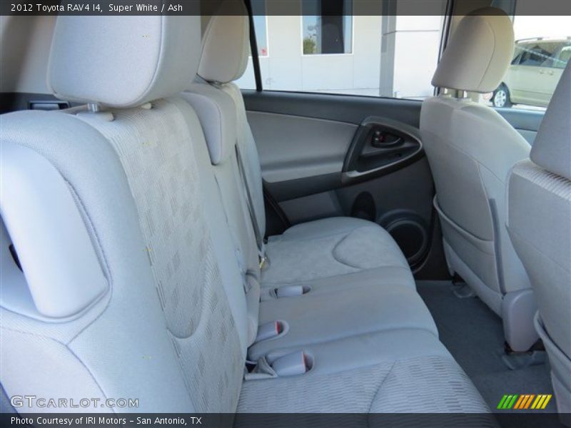 Super White / Ash 2012 Toyota RAV4 I4