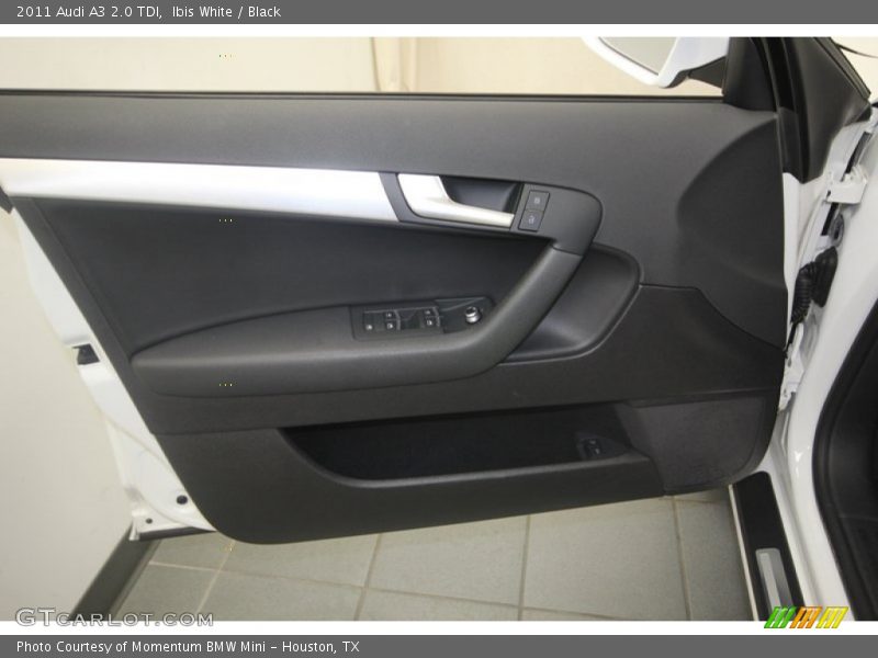 Ibis White / Black 2011 Audi A3 2.0 TDI
