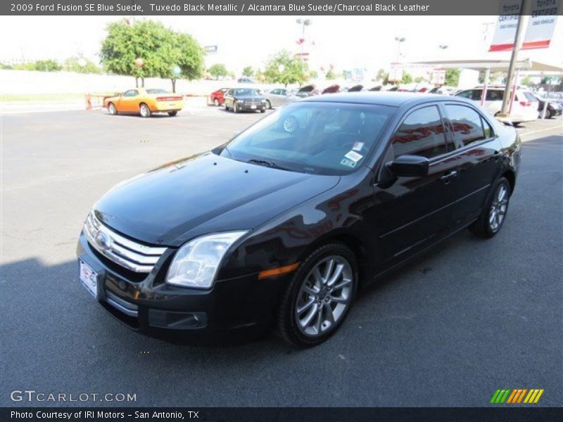 Tuxedo Black Metallic / Alcantara Blue Suede/Charcoal Black Leather 2009 Ford Fusion SE Blue Suede