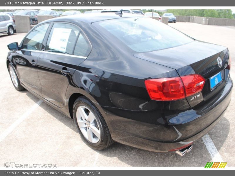 Black Uni / Titan Black 2013 Volkswagen Jetta TDI Sedan