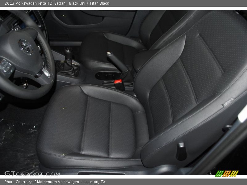 Black Uni / Titan Black 2013 Volkswagen Jetta TDI Sedan