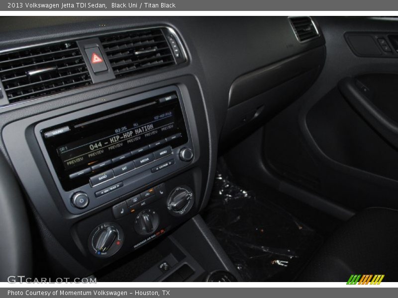 Black Uni / Titan Black 2013 Volkswagen Jetta TDI Sedan