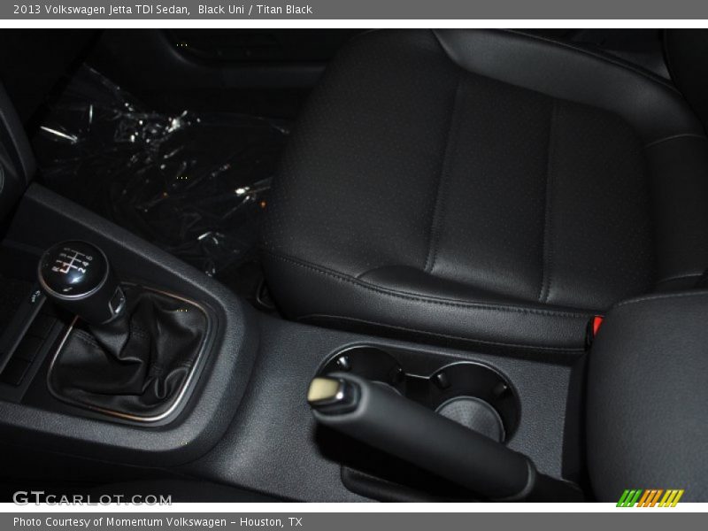 Black Uni / Titan Black 2013 Volkswagen Jetta TDI Sedan