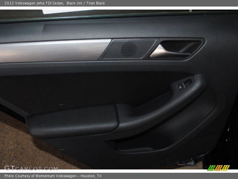 Black Uni / Titan Black 2013 Volkswagen Jetta TDI Sedan