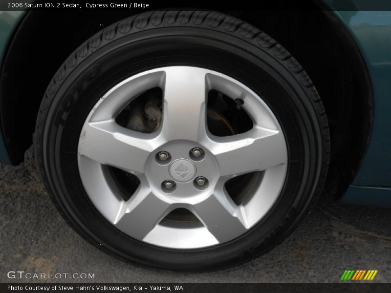  2006 ION 2 Sedan Wheel