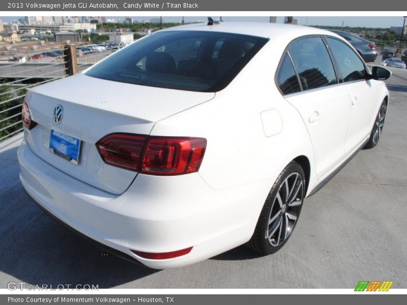 Candy White / Titan Black 2013 Volkswagen Jetta GLI Autobahn