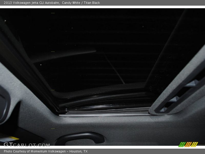 Candy White / Titan Black 2013 Volkswagen Jetta GLI Autobahn