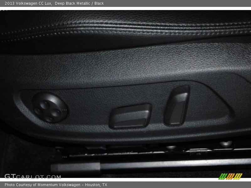 Deep Black Metallic / Black 2013 Volkswagen CC Lux
