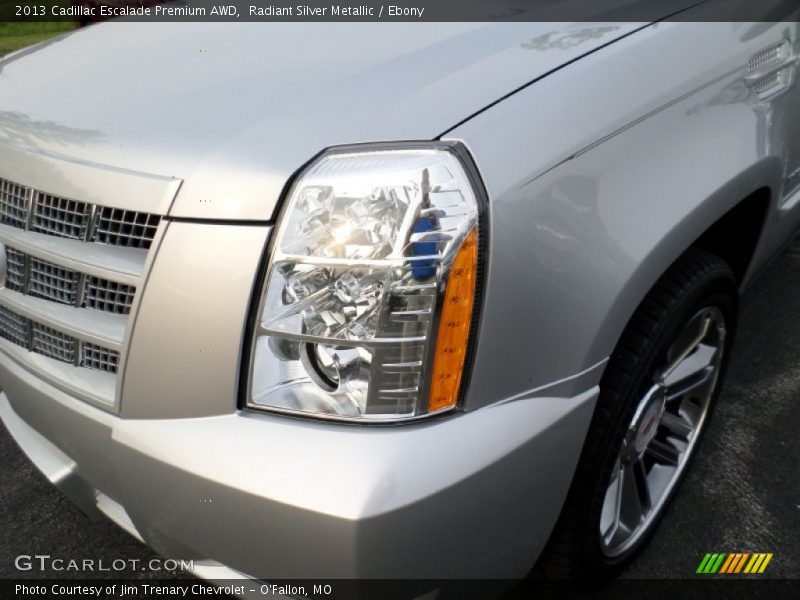 Radiant Silver Metallic / Ebony 2013 Cadillac Escalade Premium AWD