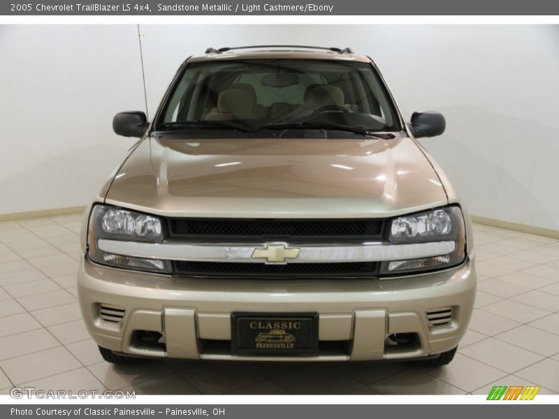 Sandstone Metallic / Light Cashmere/Ebony 2005 Chevrolet TrailBlazer LS 4x4