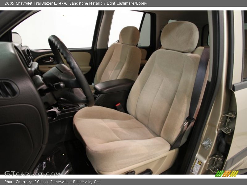 Front Seat of 2005 TrailBlazer LS 4x4