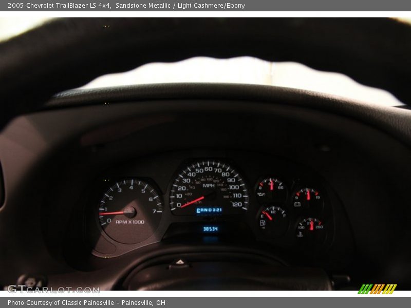 Sandstone Metallic / Light Cashmere/Ebony 2005 Chevrolet TrailBlazer LS 4x4