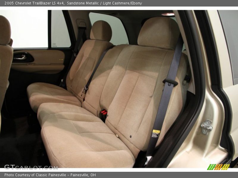 Sandstone Metallic / Light Cashmere/Ebony 2005 Chevrolet TrailBlazer LS 4x4